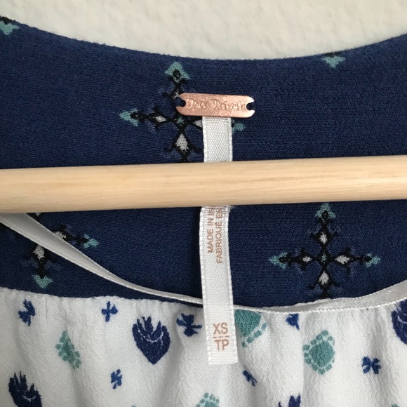 SOLD** FREE PEOPLE ‘where we roam’ ivory blouse - Picture 4 of 8